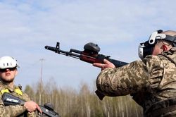 Ukraine nêu bất lợi ở Kupiansk, phá hệ thống điện tử 10 triệu USD của Nga
