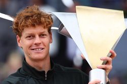 Sinner vô địch Madrid Open, lập kỷ lục vô tiền khoáng hậu