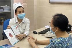 Từ 1-7, Bộ Y tế dừng cấp giấy phép, chứng chỉ hành nghề khám chữa bệnh