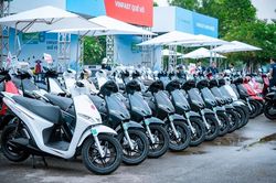 Lượng xe máy mới xuất xưởng giảm nhẹ nhưng vẫn ở mức cao trong tháng 4