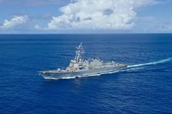 Iran tuyên bố nã tên lửa vào tàu chiến Mỹ, CENTCOM thẳng thừng bác bỏ