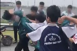 Công an Ninh Bình thông tin vụ học sinh lớp 9 bị bạn dùng thắt lưng đánh hội đồng