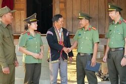 Nỗ lực giữ vững ổn định an ninh buôn làng vùng cao Ea Bá