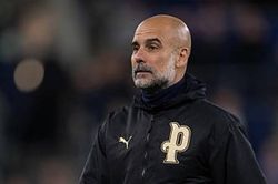 Hòa Everton 3-3, Pep Guardiola tự loại Man City khỏi cuộc đua vô địch Ngoại hạng Anh
