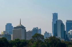 Khám phá 'lá phổi xanh' trăm tuổi ở Bangkok, Thái Lan
