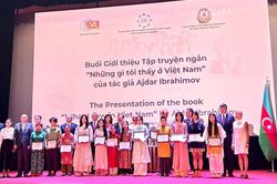 Tập truyện 'Những gì tôi thấy ở Việt Nam': Năm tháng kháng chiến qua lăng kính nhà văn Azerbaijan