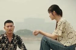 'Bước chân vào đời' tập 32: Hưng lại giúp Trang, Lâm cứu Thương khỏi rắc rối