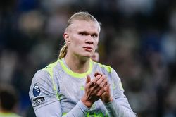 Man City gục ngã đua vô địch, Pep ôm đầu, Haaland nói 6 từ