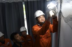 Người thuê trọ lưu ý: Giá điện chỉ từ 1.940-3.460 đồng/kWh, chủ nhà thu cao hơn là sai