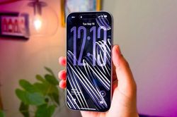 iPhone 17 bán chạy nhất thế giới, Samsung rượt đuổi bằng thiết bị giá rẻ