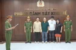 Triệt phá đường dây biến hóa chất công nghiệp thành giấm ăn ngoại nhập