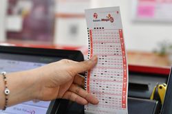 Kết quả Vietlott hôm nay 6/5: Tìm ra 20 vé trúng giải nhất, chứa cặp số 36, 37