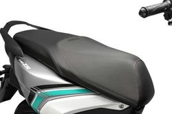 Yamaha giới thiệu xe tay ga hybrid siêu tiết kiệm xăng, giá gần 75 triệu đồng