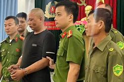 Quảng Trị: Bắt đối tượng xông vào trụ sở chém một đại úy công an phường trọng thương