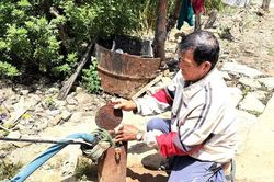 Lâm Đồng: Sống ngột ngạt quanh trại heo bốc mùi nồng nặc