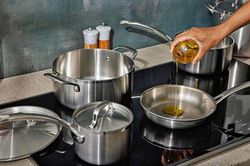 Dùng nồi inox nấu nướng hằng ngày: Đây là 5 lưu ý quan trọng nhà nào cũng phải biết