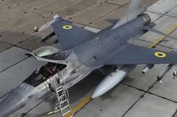 Phi c&ocirc;ng Ukraine 't&aacute;i lập tr&igrave;nh' tư duy để chinh phục F-16 phương T&acirc;y