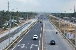 TP Hồ Chí Minh tháo gỡ khó khăn, tăng tốc các công trình giao thông trọng điểm quốc gia