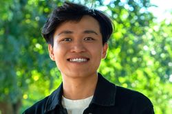 Chàng trai Hà Nội đỗ Harvard, nhận 7 học bổng tiến sĩ toàn phần