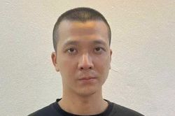 Công an Hà Nội bắt kẻ dùng dao đe dọa ép đôi vợ chồng trả 700.000 đồng