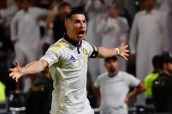 Ronaldo cùng Joao Felix rực sáng, Al Nassr tiến sát ngôi vô địch SPL