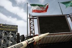 CIA nhận định về kho tên lửa của Iran, khác 'hoàn toàn' tuyên bố của ông Trump