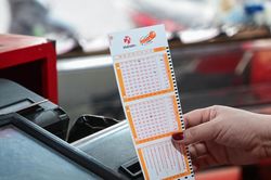 Kết quả Vietlott hôm nay 8/5: Có 29 vé trúng giải nhất, chứa cặp số 16, 17