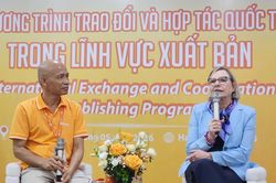 Từ 'một giá sách' ở Đức đến bài toán phát triển xuất bản Việt Nam