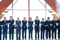 Thủ tướng: Xây dựng lòng tin, triển khai ngoại giao phòng ngừa