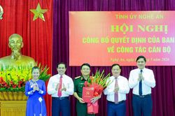 Thiếu tướng Vũ Văn Tùng tham gia Ban Thường vụ Tỉnh ủy Nghệ An nhiệm kỳ 2025 - 2030
