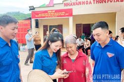 Đình Lập lan tỏa 'Bình dân học vụ số'