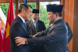 Thủ tướng Lê Minh Hưng gặp Tổng thống Indonesia Prabowo Subianto