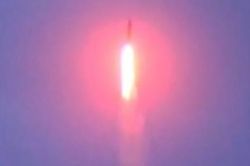 Tên lửa Sineva Mach 24, 11500km 'so găng' tên lửa Trident II D5 Mach 24, 11000km, rúng động đại dương