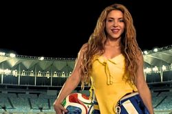 World Cup 2026: Lisa của BlackPink sẽ biểu diễn, Shakira đánh hông sexy trong MV