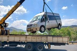 Vụ tai nạn trên quốc lộ khiến 3 người tử vong: Tài xế lấn làn rồi đâm vào cây