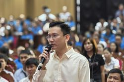 Công nhân mòn mỏi chờ mua nhà ở xã hội, chủ tịch TP Đà Nẵng yêu cầu tháo gỡ