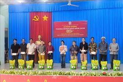 Vận động nguồn lực hỗ trợ người nghèo, người yếu thế