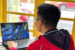 Nam sinh Bách khoa Hà Nội tiếp tục làm game mới sau khi gây bão với Phở Anh Hai