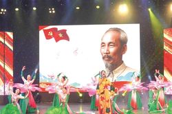 Lời ca dâng Bác