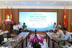 Hà Nội đặt mục tiêu hiện đại hóa hệ thống thu gom, vận chuyển rác