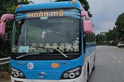 T&agrave;i xế kh&ocirc;ng bằng l&aacute;i chở 20 người đi thiện nguyện l&ecirc;n L&agrave;o Cai