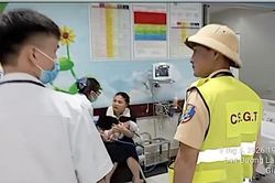 Bé sơ sinh 11 ngày tuổi co giật, tím tái trên cao tốc, CSGT lập tức mở đường