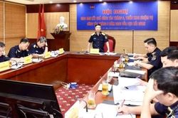 Hải quan thu ngân sách hơn 166 nghìn tỷ đồng sau 4 tháng đầu năm