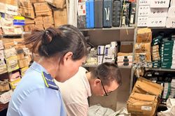 Xử phạt 35 triệu đồng đối với 1 trường hợp kinh doanh hàng hóa không rõ nguồn gốc, xuất xứ