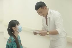 'Bước chân vào đời' tập 34: Hưng nhận làm chồng Trang, chúc mừng cô sắp làm mẹ