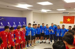 HLV Cristiano Roland: U17 Việt Nam dốc toàn lực thắng UAE