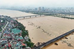 Hà Nội sẽ phát triển kinh tế đêm trên trục đại lộ cảnh quan sông Hồng