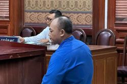 Lời khai 'cạn tàu ráo máng' của vị giám đốc 'dỏm'