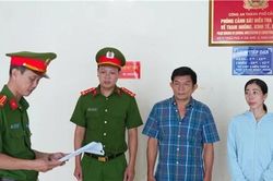 Bắt tạm giam đối tượng sản xuất, buôn bán nước hoa giả