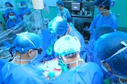 Chạy đua ghép tim xuyên Việt cứu sống người bệnh đang phụ thuộc ECMO